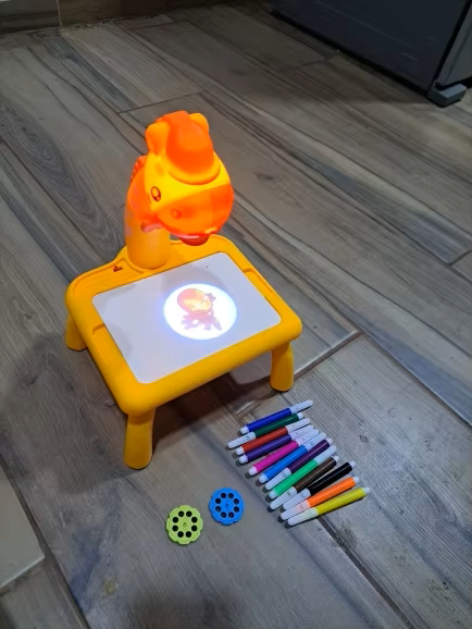 Kids LED Drawing Projector