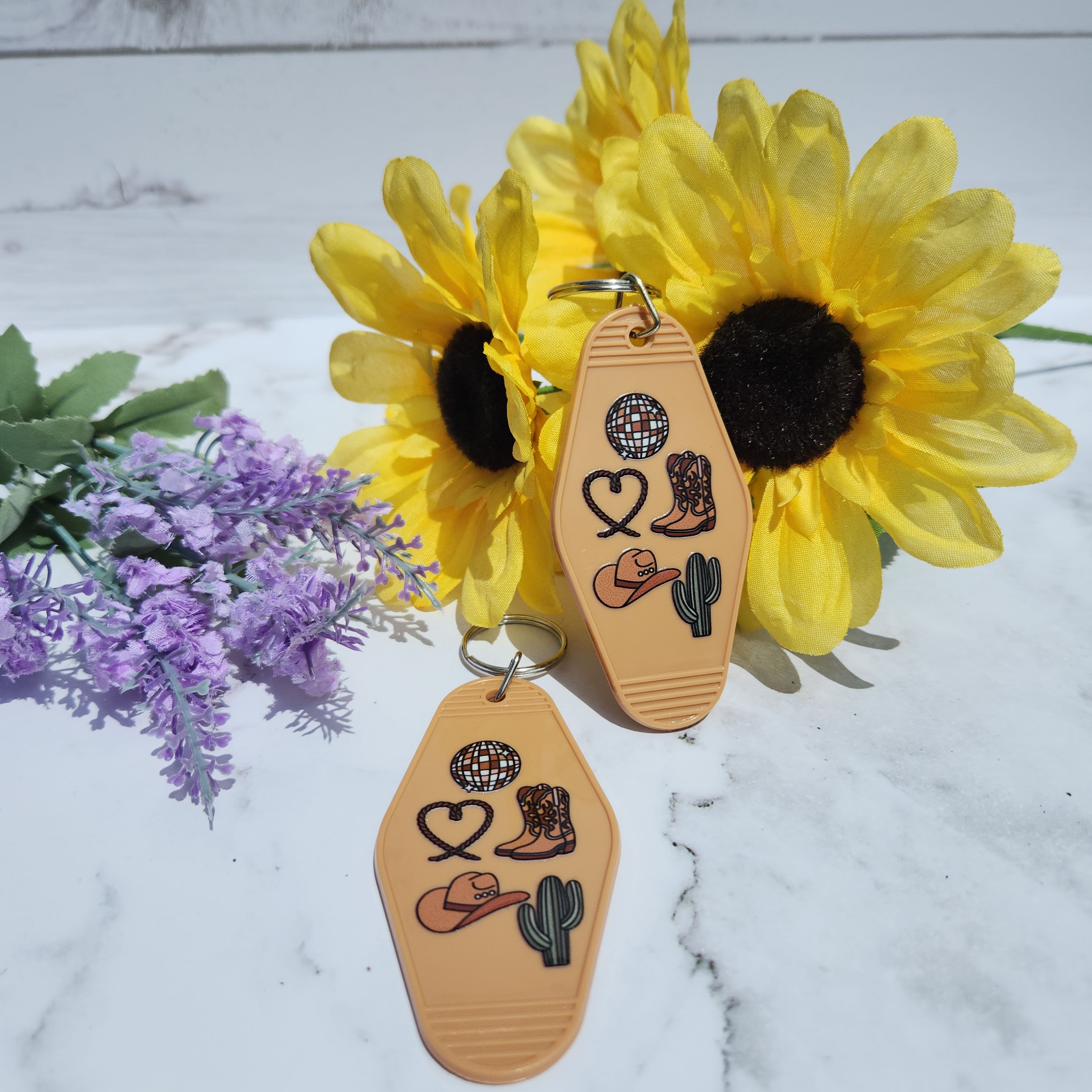 Howdy Motel Keychain