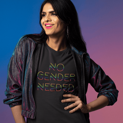 t-shirt LGBTQ+ en mode layering