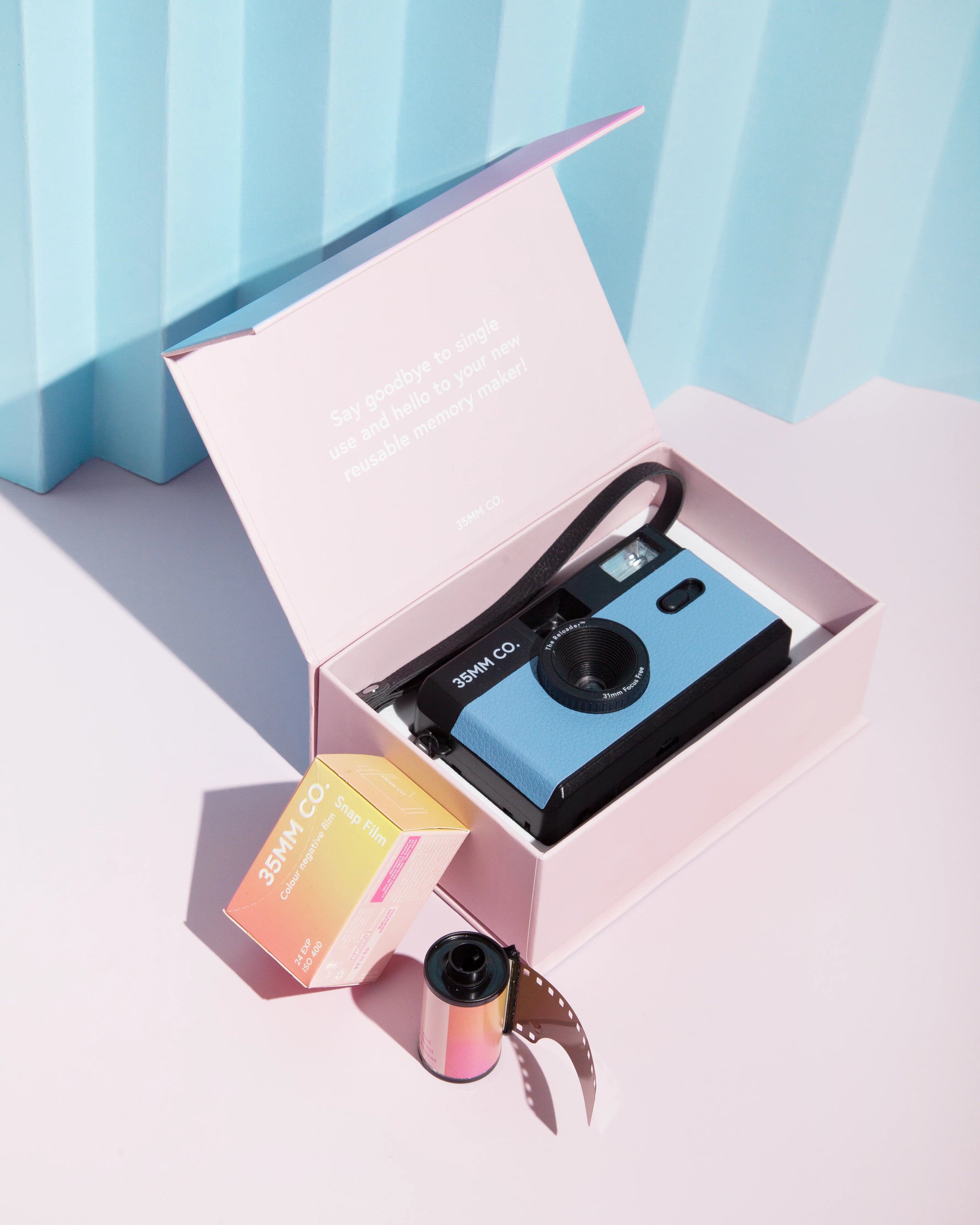 35mm Co. The Reloader Reusable Film Camera - Dusty Pink