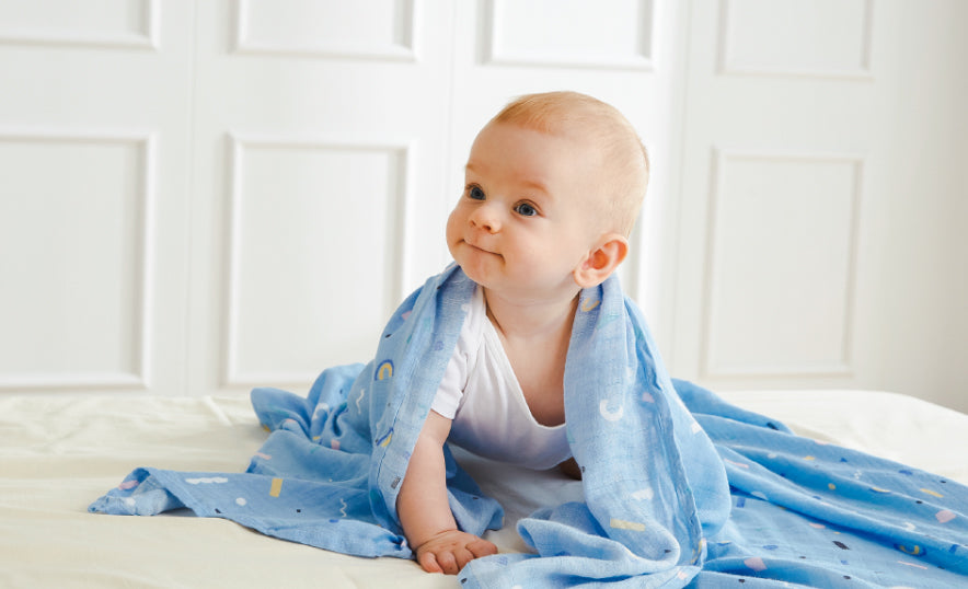 Muslin vs Bamboo Swaddle Blankets