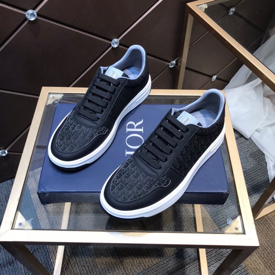 DIOR 2022 Men Fashion Boots fashionable Casual leather Breathable Sneakers Running Shoes supermaket 