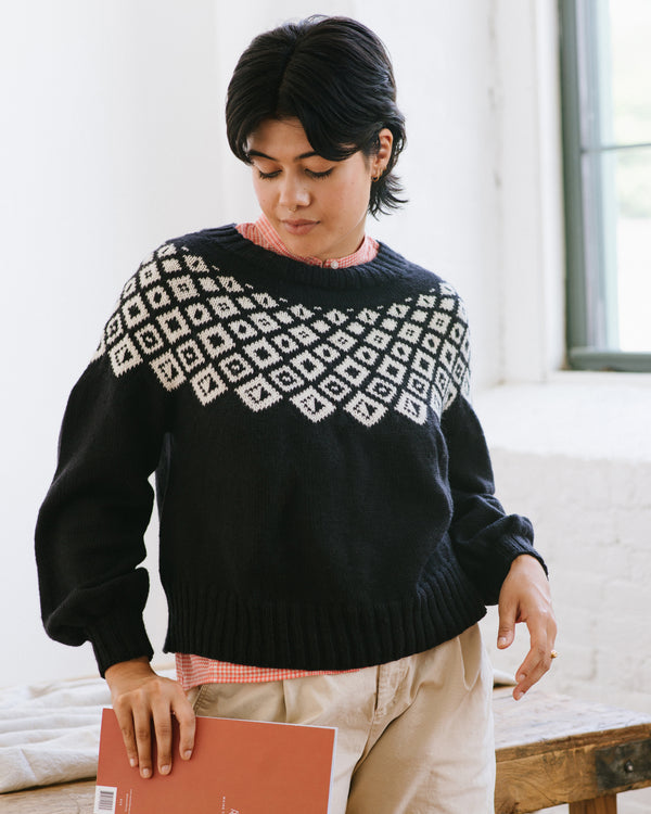 Jomon Pattern Knitted Pullover-