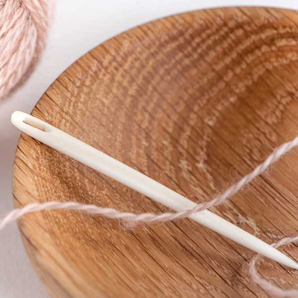 Sashiko Needles – Which to buy? – A love for both the common fiber and the  extraordinary textile @KimonoMomo