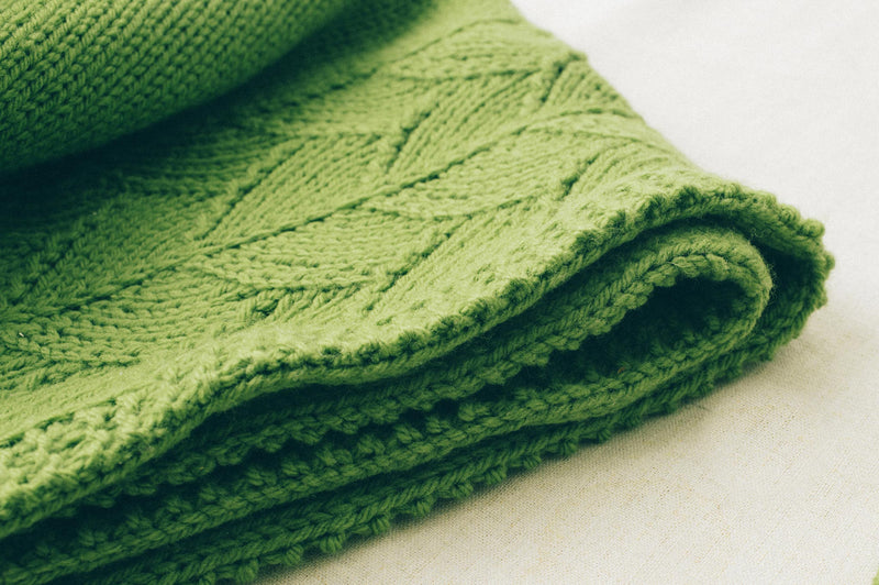 sweet-leaf-baby-blanket-knitting-pattern-quince-co