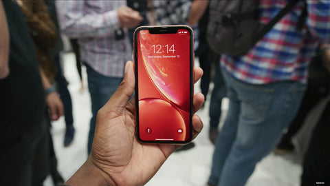 iPhone XR coral front