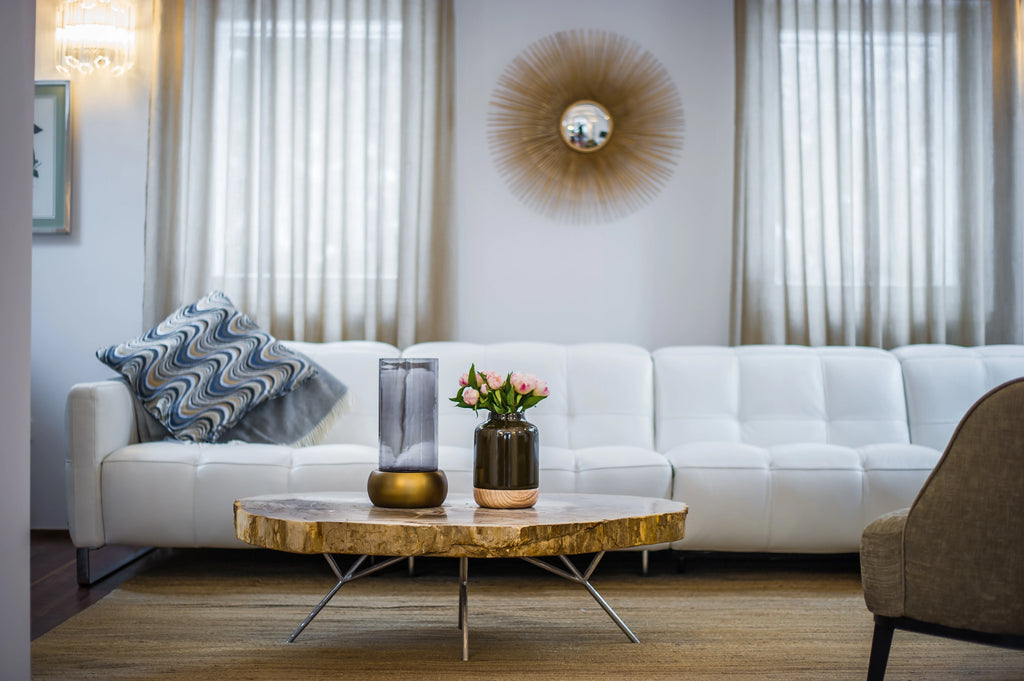 I. Où Mettre la Table à Manger dans le Salon ?