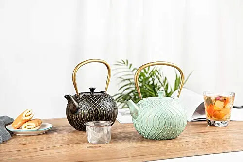 KIYOSHI Luxury Japanese Tea Set, 11 PC Cast Iron Tea Pot Set - Blue –  Môdern Space Gallery