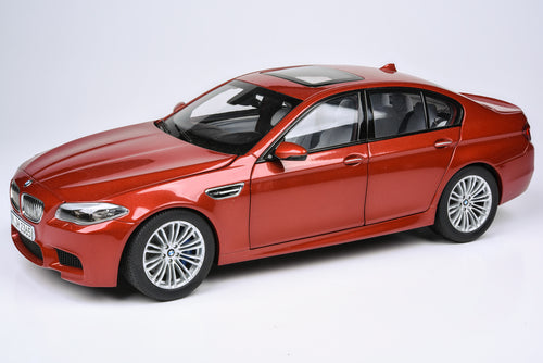 Paragon 1:18 BMW 1 Series F20 125I Bronze PA-97006