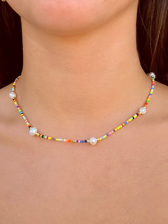 Collar Perlas y Bolitas de Colores – LORENZA