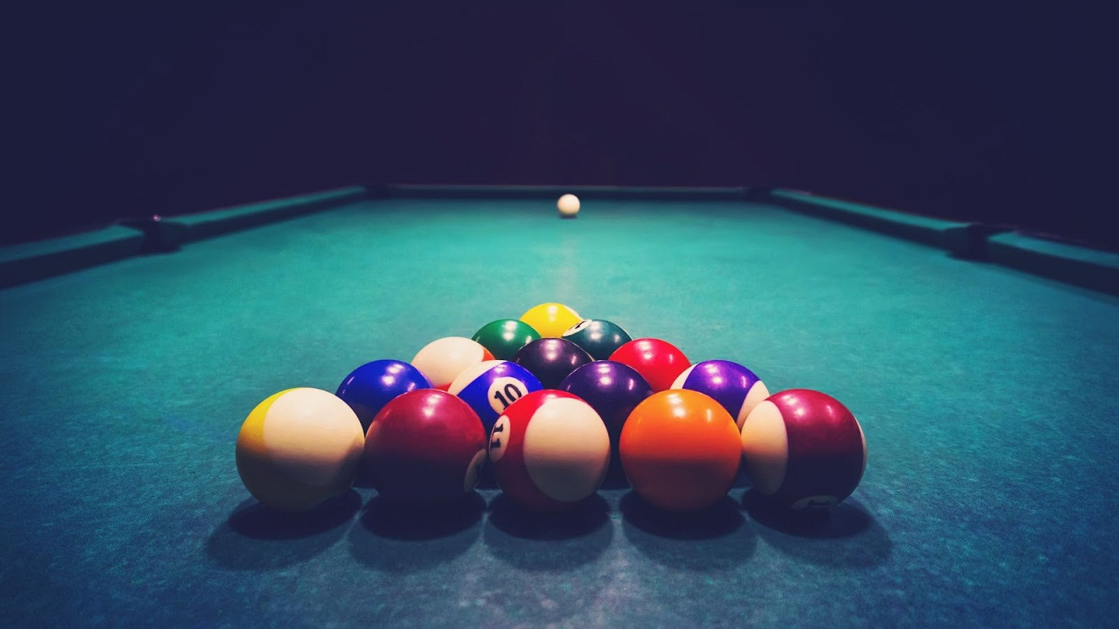 Is Snooker The Same As Pool?