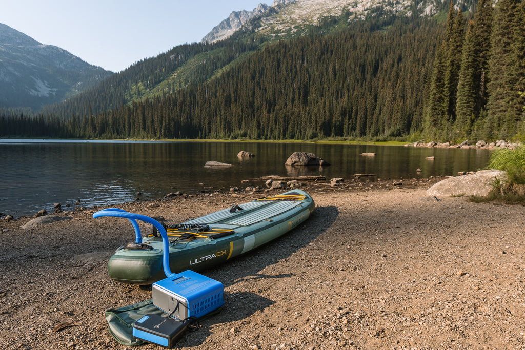 3 Tips on How to Pack Your Paddle Board for a Trip_1