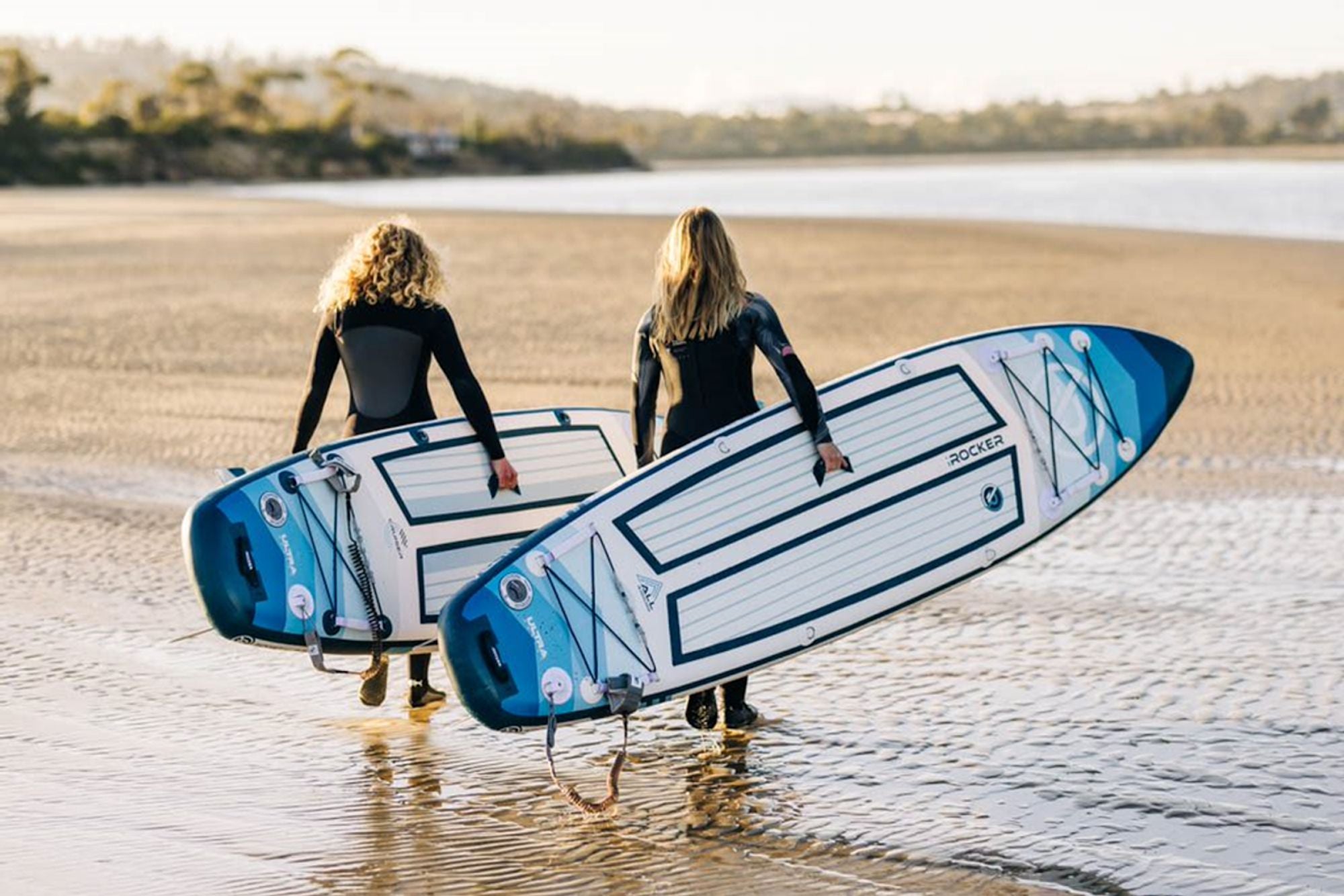 What are Inflatable vs Hard Paddle Boards?