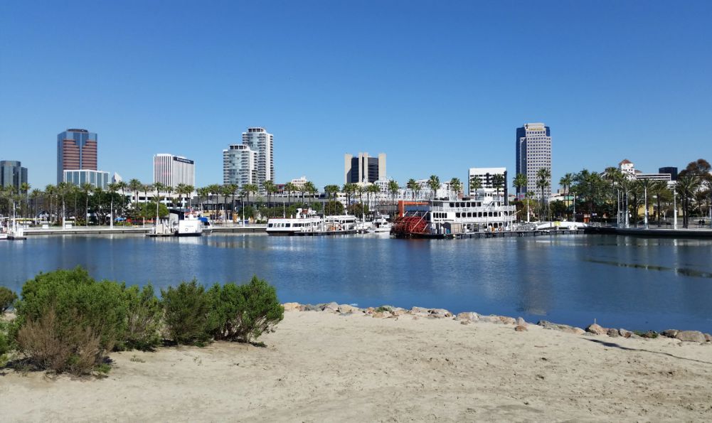 Paddle Boarding Long Beach Rainbow Harbor