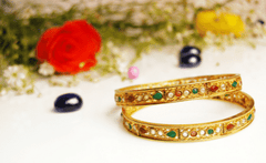 Bangle bracelet