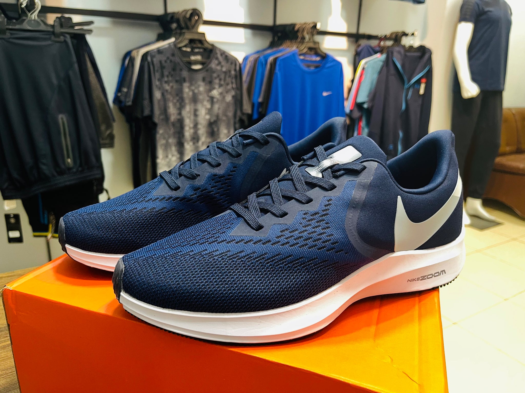 nike zoom navy blue