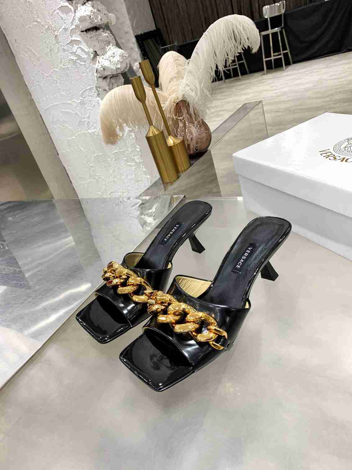 Versace Fashion Trending Leather Women High Heels Shoes Women Sandals Heel 04