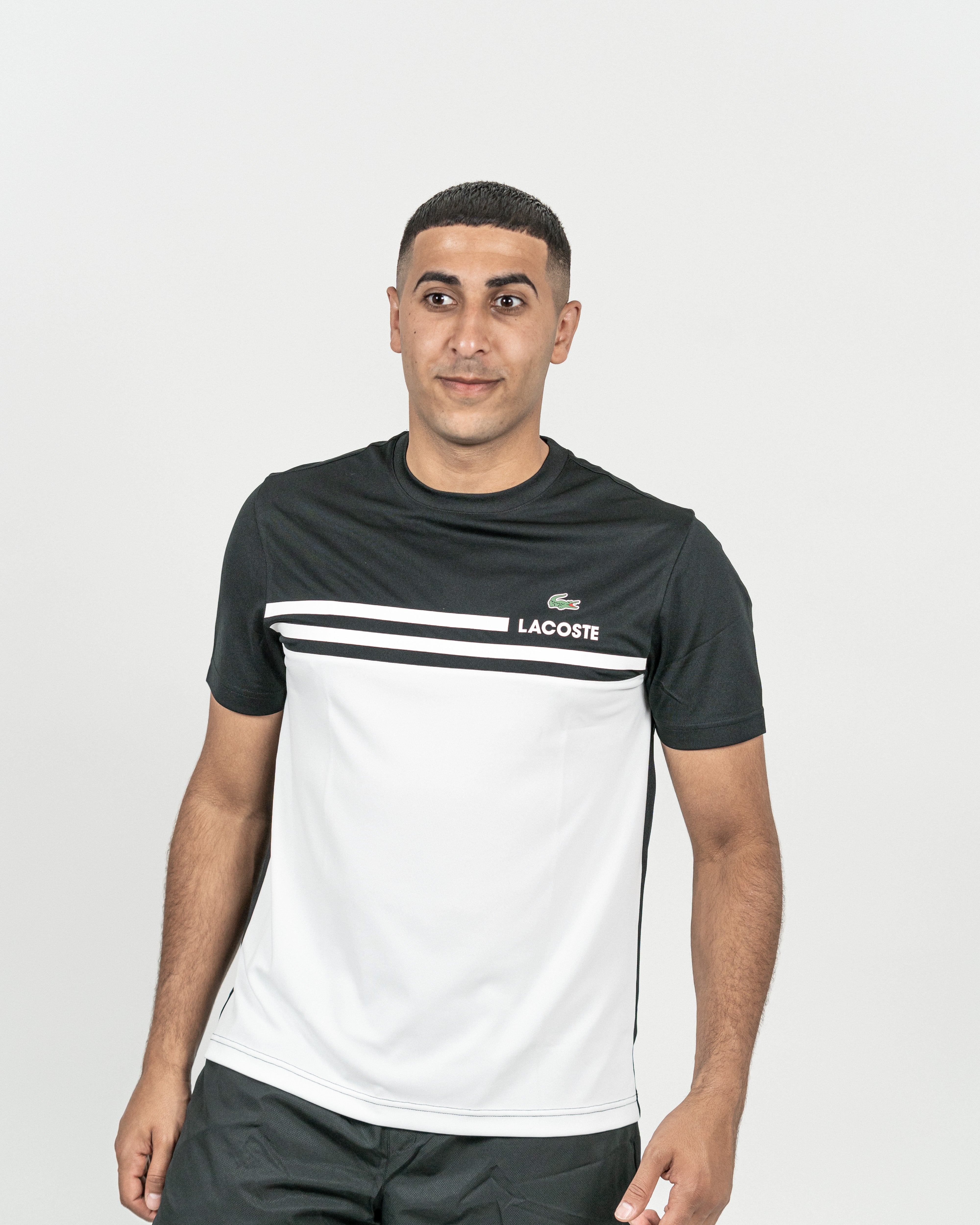 klar undulate Udpakning Lacoste Novak Djokovic Tennis T-shirt Sort/Hvid