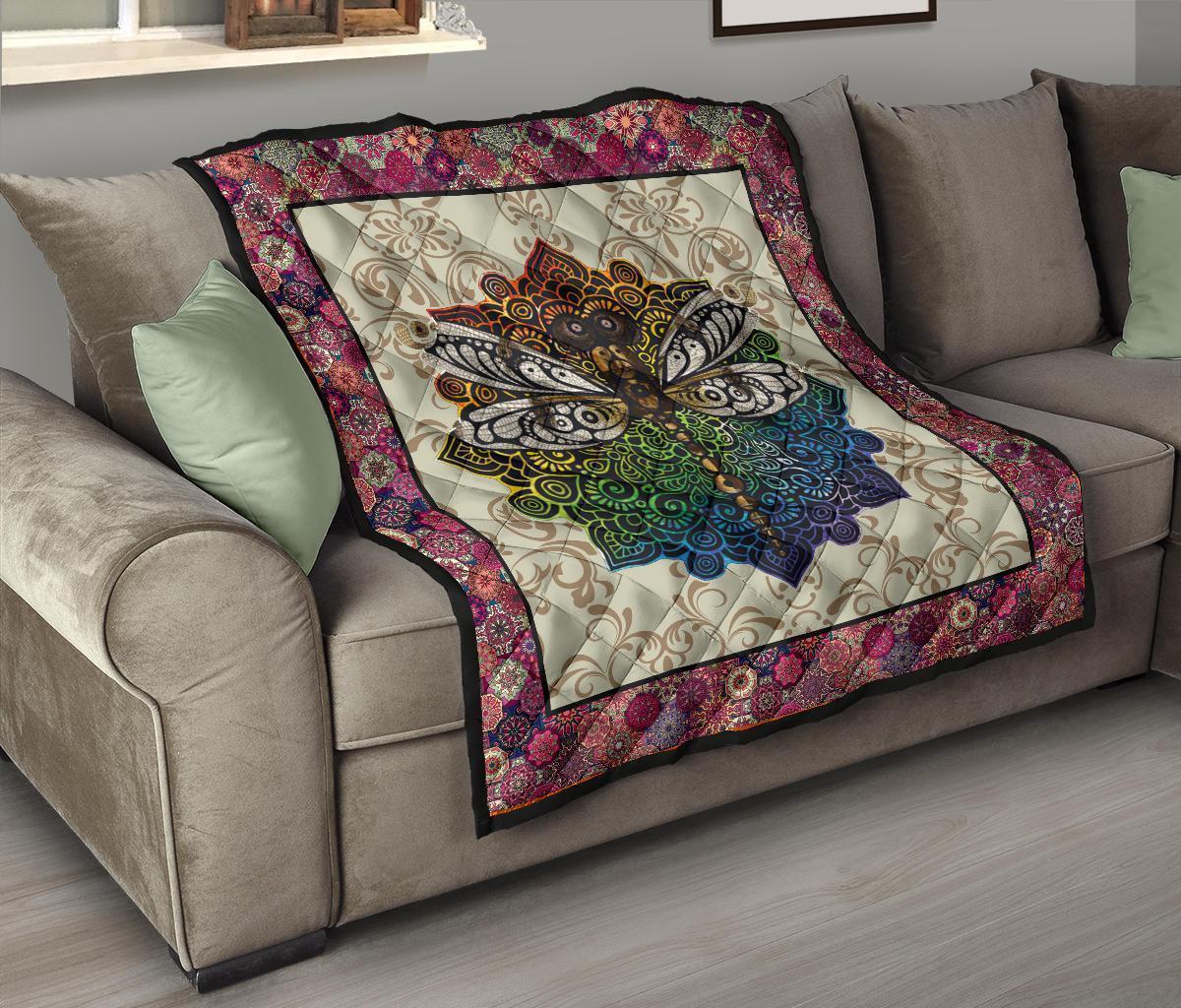 Vintage Style Mandala Dragonfly Quilt Blanket Gift Idea - Fandom Gift