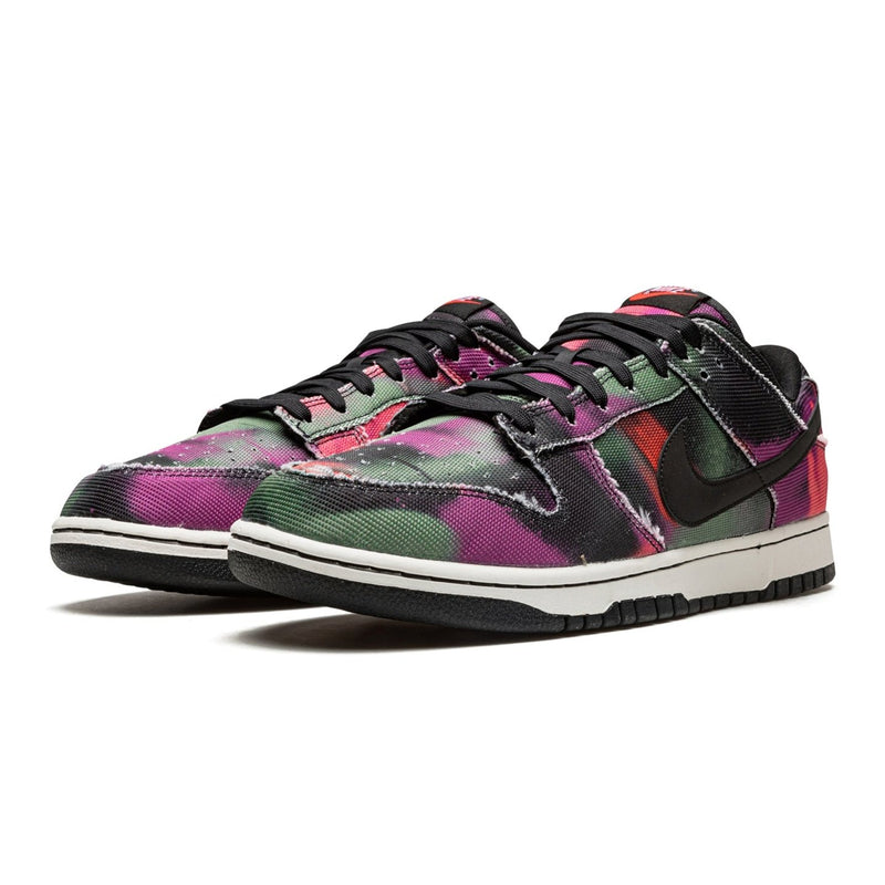 となります NIKE - NIKE DUNK LOW RETRO PRM GRAFFITI 26.5cmの通販 by