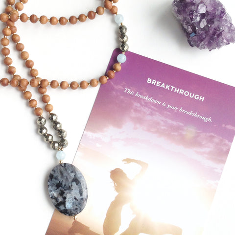 You’ve picked out your mala with care, you’ve worn it often and meditated with it frequently. And then maybe one day it broke. You are heartbroken. But a mala breaking can be an amazing thing. A mala that has been broken is called a ‘Mala Breakthrough’. It is considered a sign of karmic progression and is something to be fully celebrated.