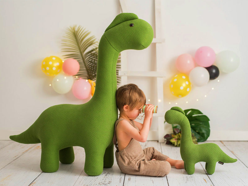 peluche dinosaure enfant