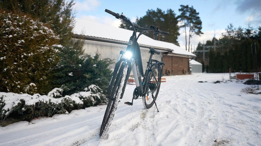 pedalare_in_inverno_con_bici_elettrica