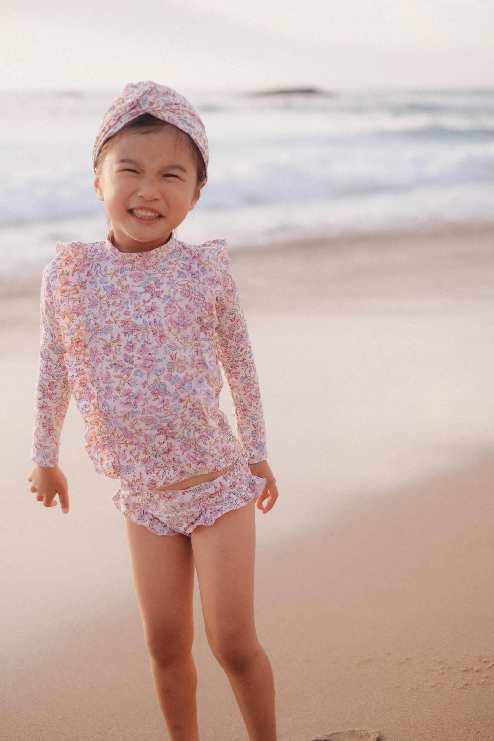 Girls swimwear with UV protection and sustainable kids and girl's swimwear from soft recycled polyester online in Hong Kong and Singapore.