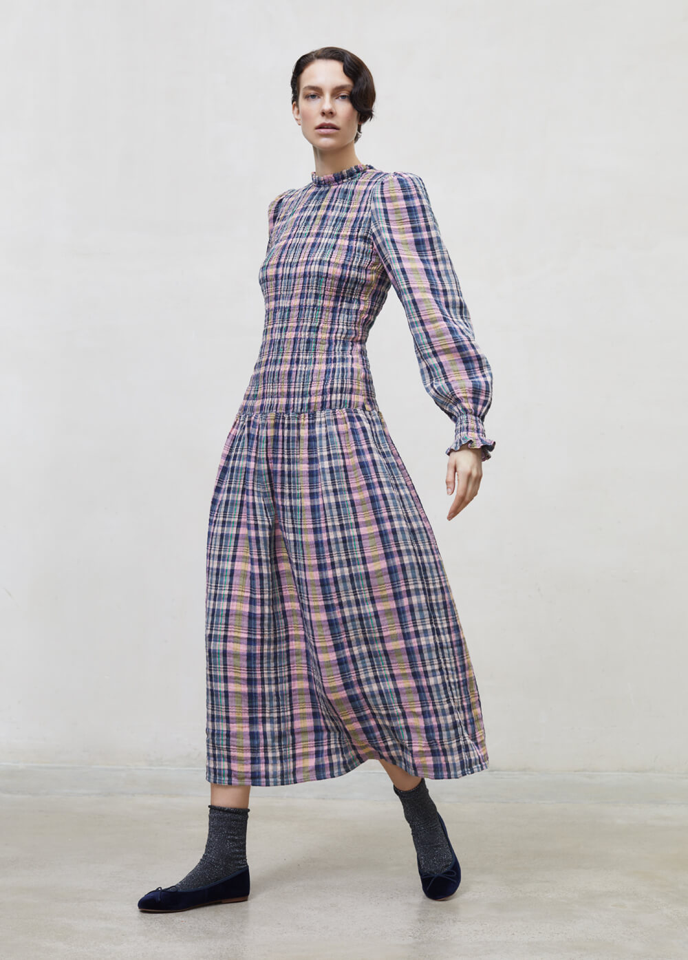 Sustainable women dresses and women checked dresses from organic cotton online in Hong Kong and Singapore.