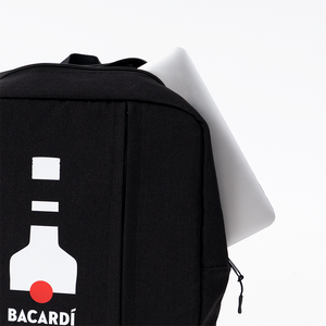 Mochila estampada | Bacardí MX – Tienda Oficial Bacardí