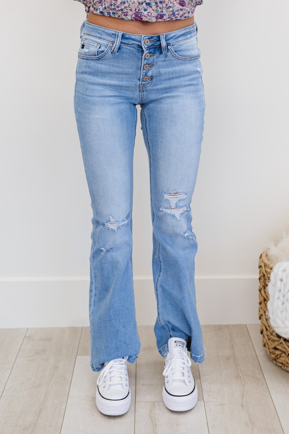 kankan flare jeans