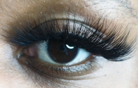 false lashes for a glam look