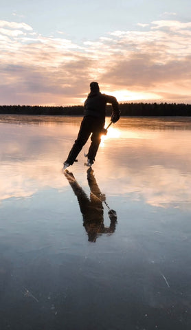 Arctic Pond Hockey Games