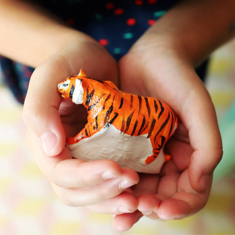 photo du tigre du bengale figurine