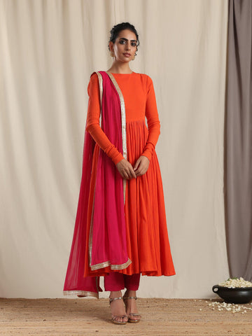 Buy Women's Kurta Sets Online in India - trueBrowns