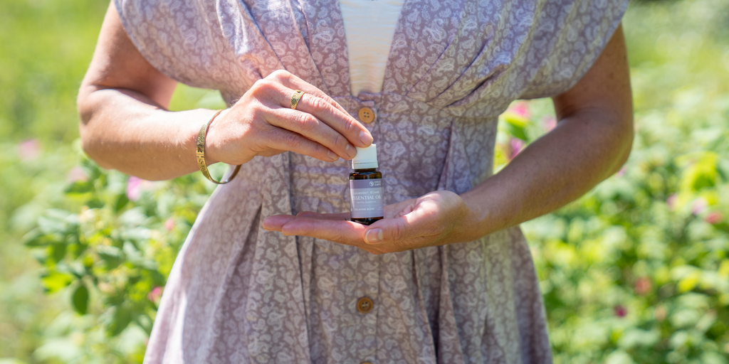 relaxing lavender bloom essential oil