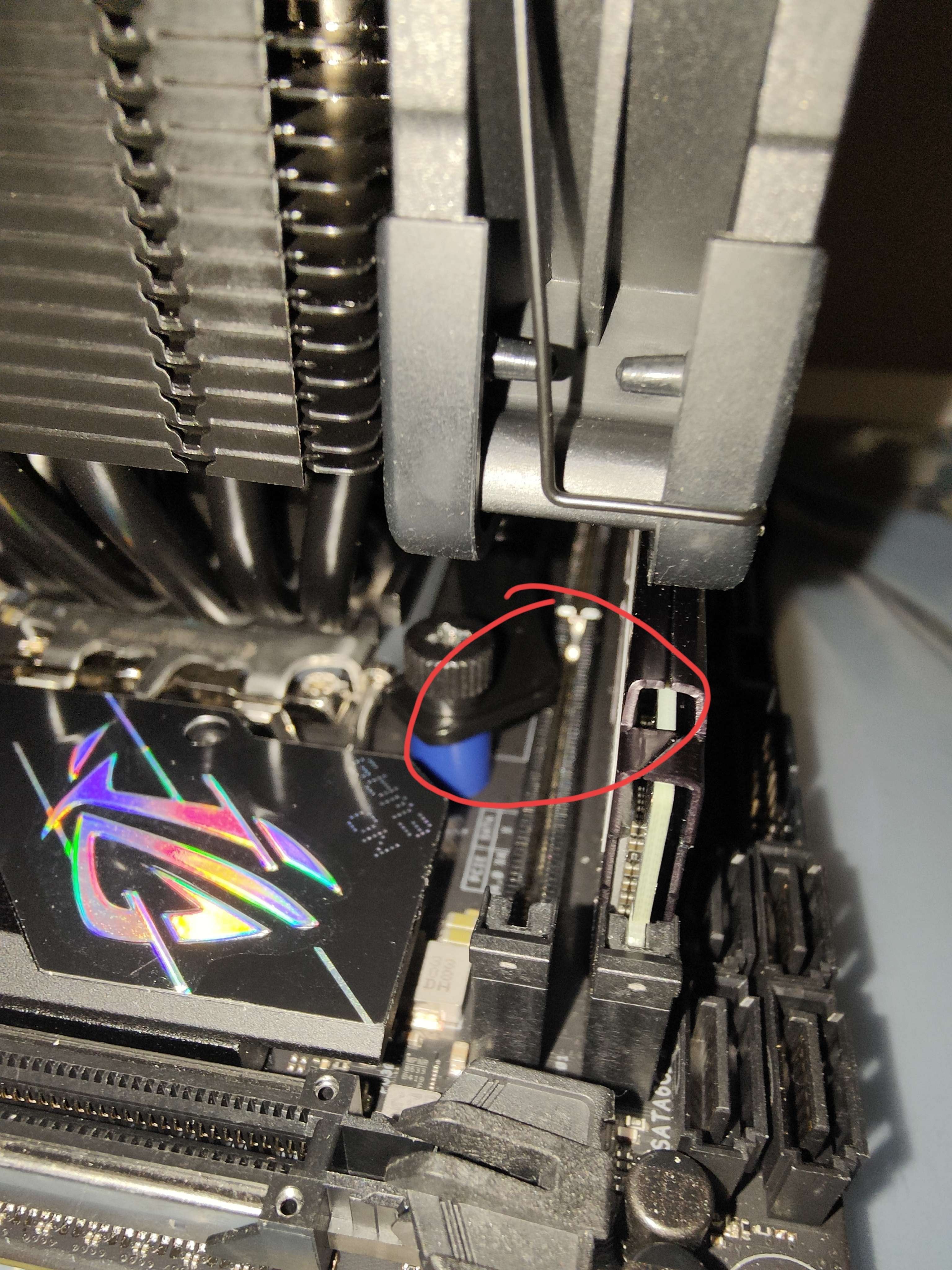 CPU Cooler Blocking Ram Slot