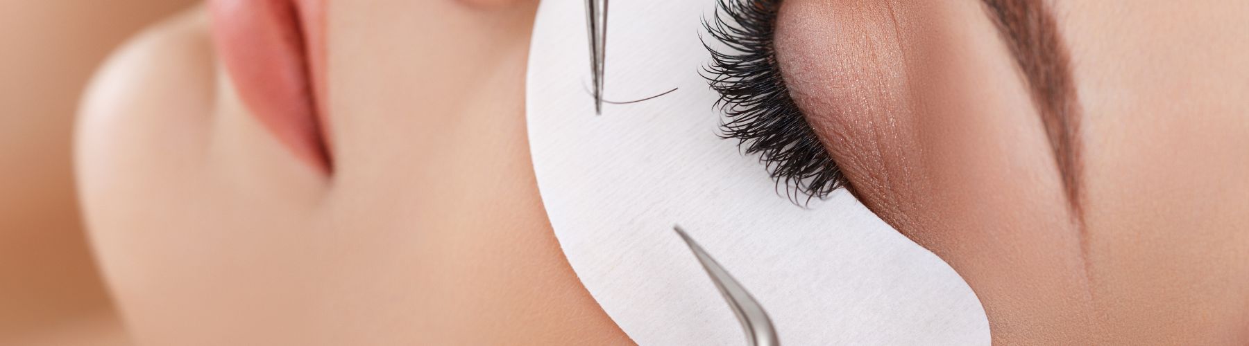 Eyelash training course