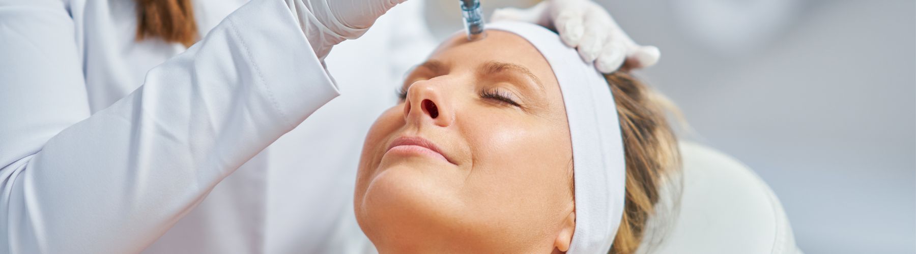 Who Can Perform Microneedling?