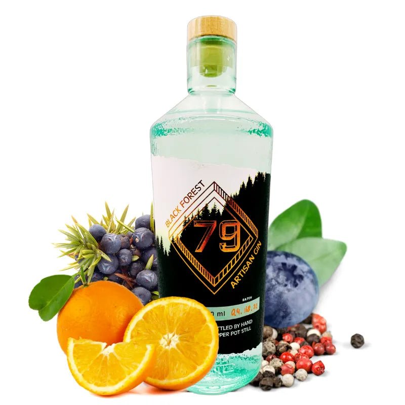 Black Forest 79 Artisan Gin mit Botanicalauswahl