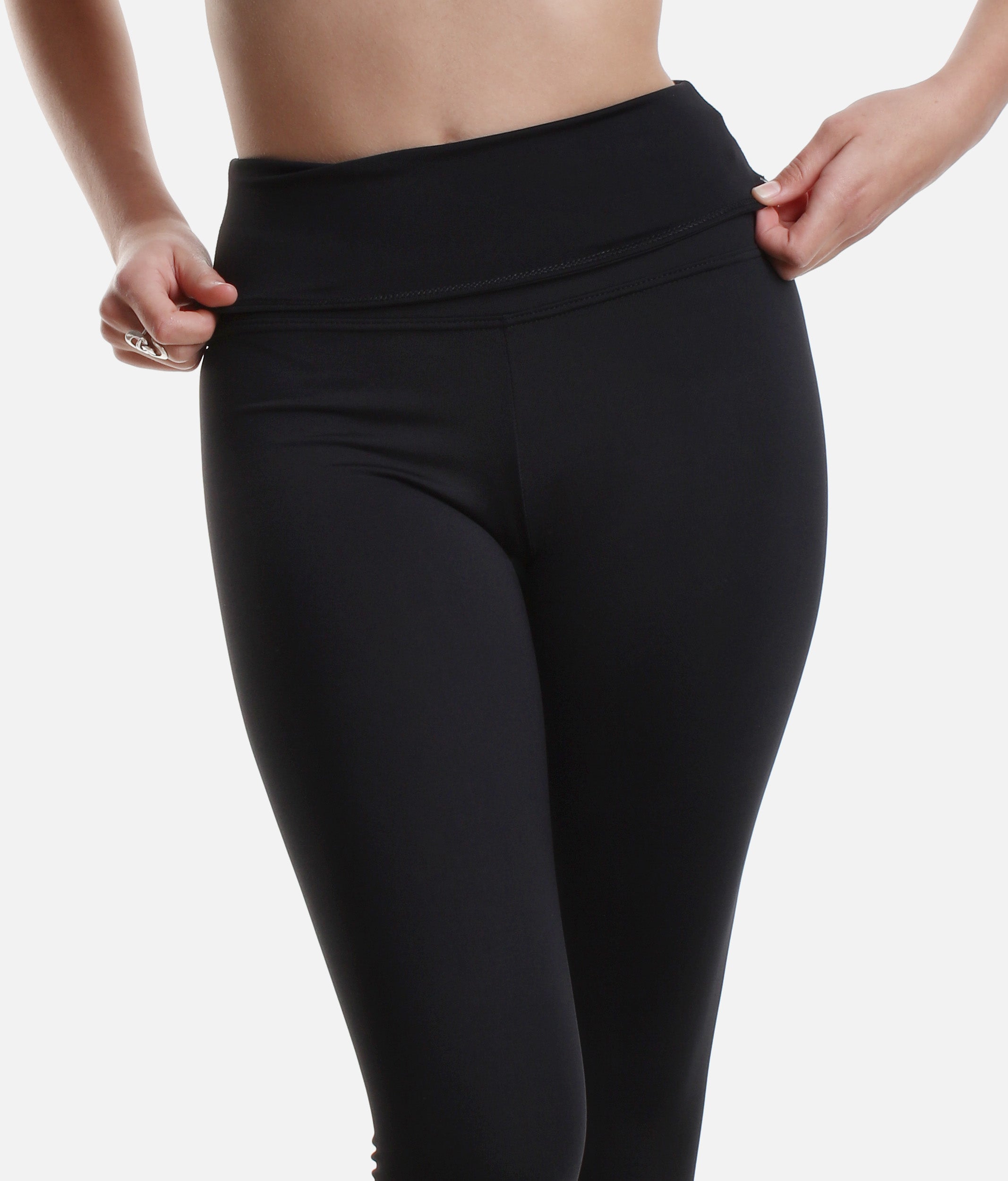 Bloch Naomi 7/8 Leggings in Black