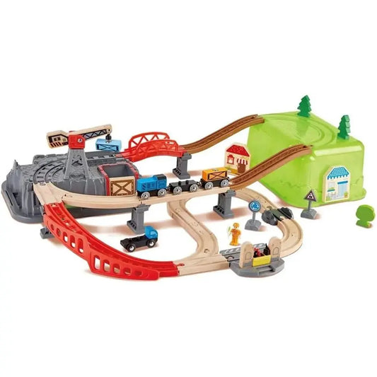 Hape Solar Powered Train | Multi-Colored Train Engine Toy, Railway Track  Accessory, Solar Panel Powers Lights, Includes Electricity Level Indicator