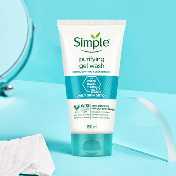 Simple Skincare Purifying Gel Face Wash with Thyme & Witch Hazel