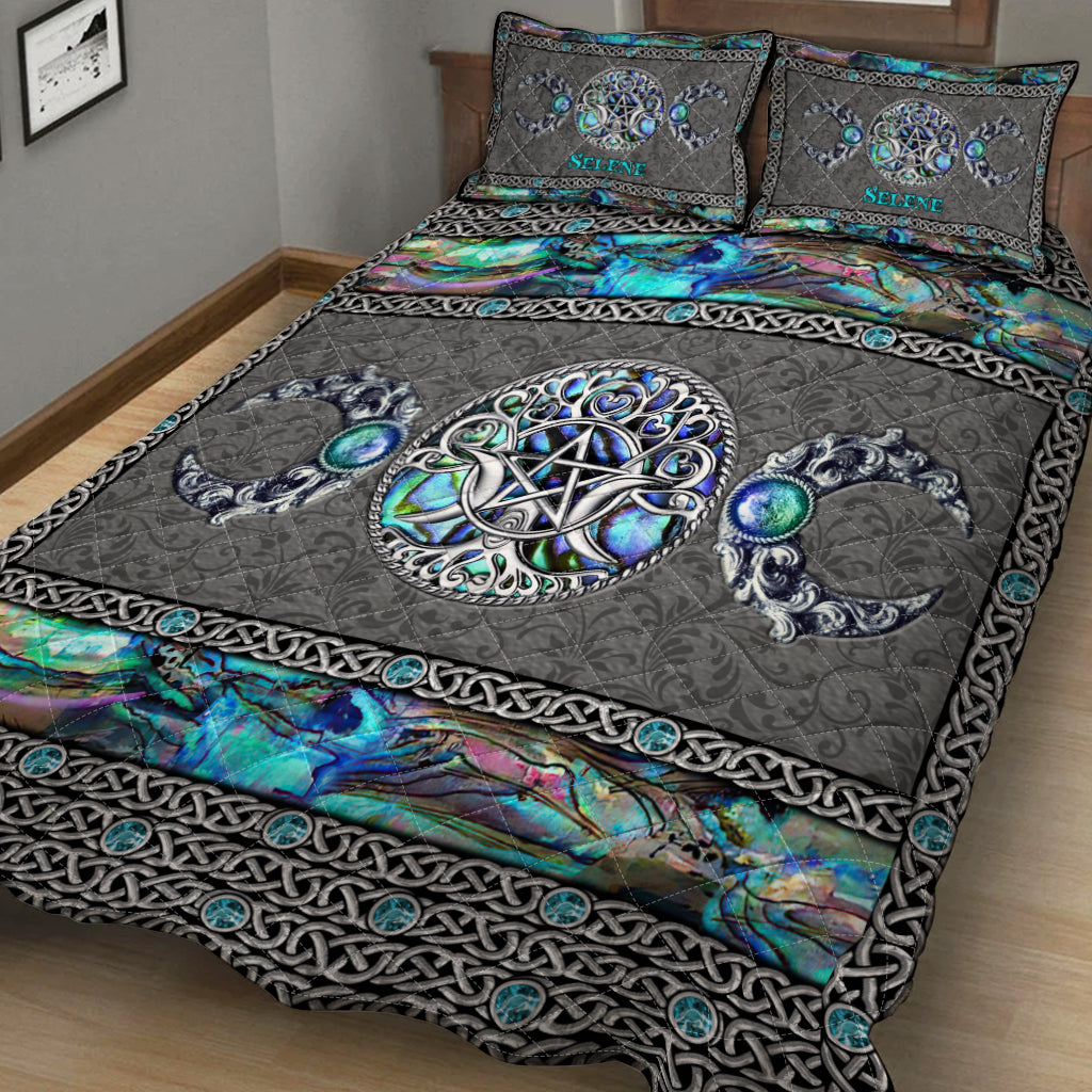 Mystery Spirit Triple Moon - Personalized Witch Quilt Set With 3D Pattern Print