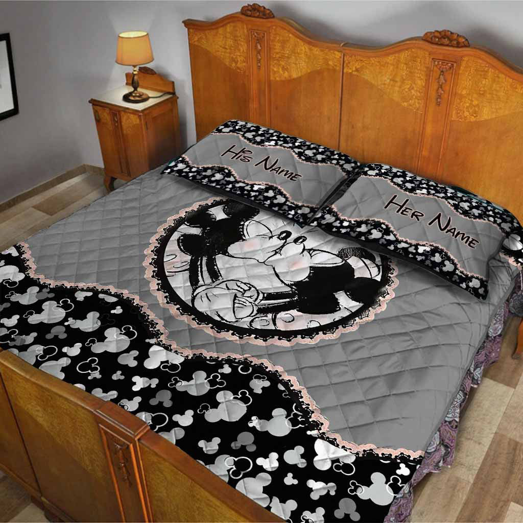 Mouse Ears Couple - Personalized Quilt Set