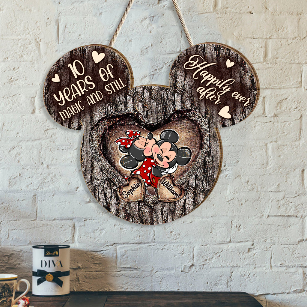 Mouse Ears Couple Heart - Personalized Mouse Wood Sign