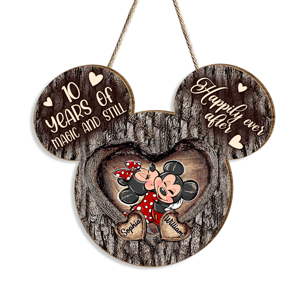 Mouse Ears Couple Heart - Personalized Mouse Wood Sign