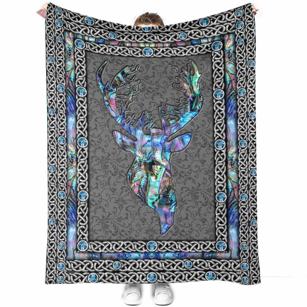 Love Hunting - Blanket With 3D Pattern Print