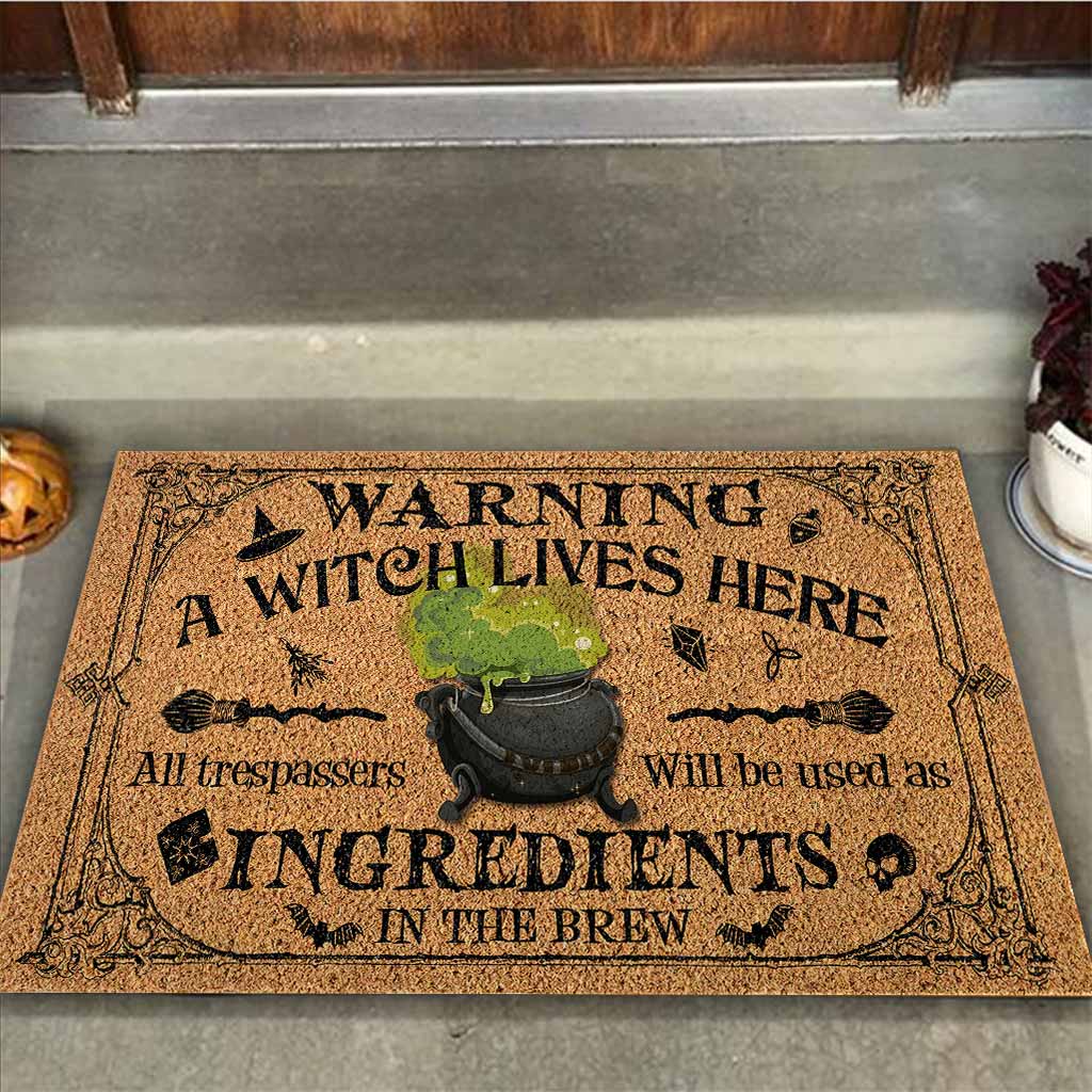 Warning A Witch Lives Here - Witch Coir Pattern Print Doormat