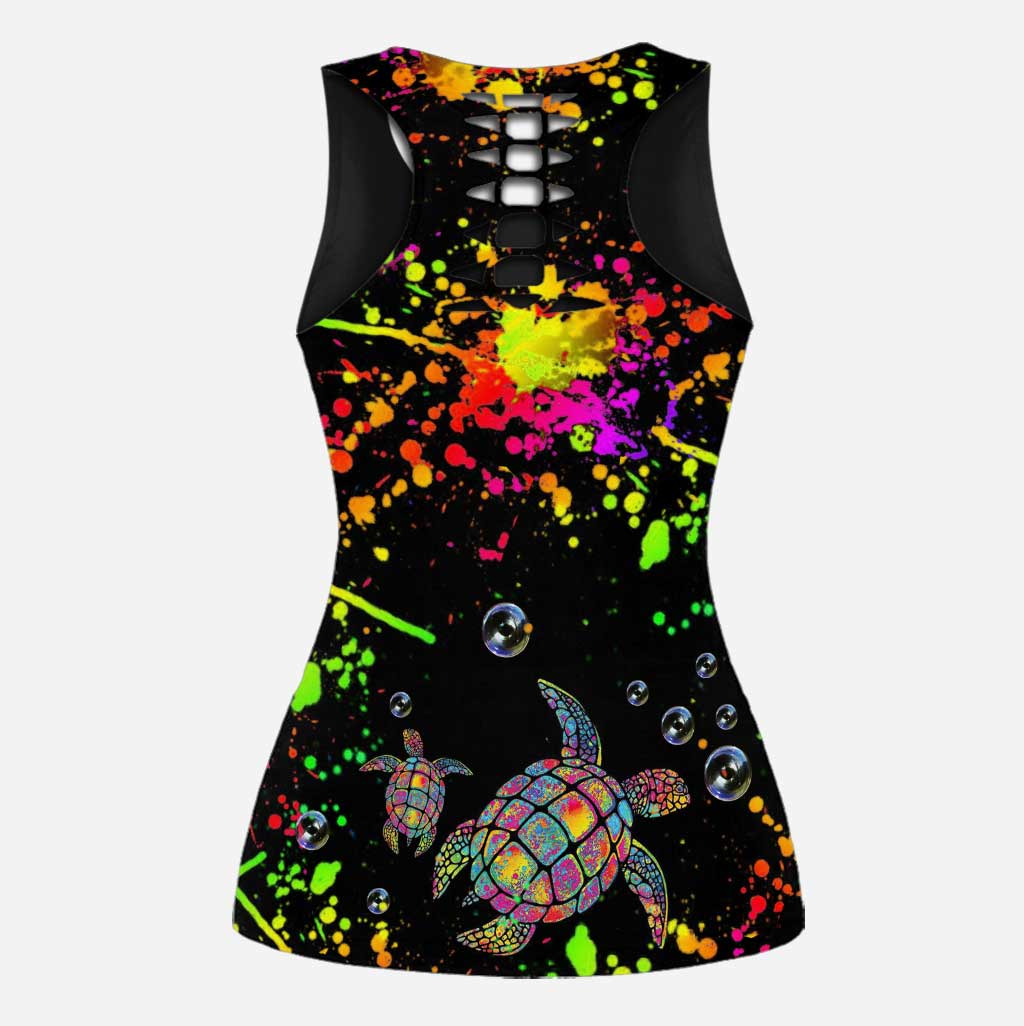 Love Turtle - Turtle Hollow Tank Top and Leggings